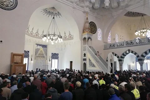 Cuma Namazı